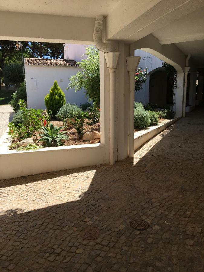 Estudio Tranquilo Praia Da Falesia 阿尔布费拉 外观 照片